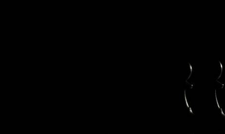 A simple diagram showing the process of file hash calculation and verification
